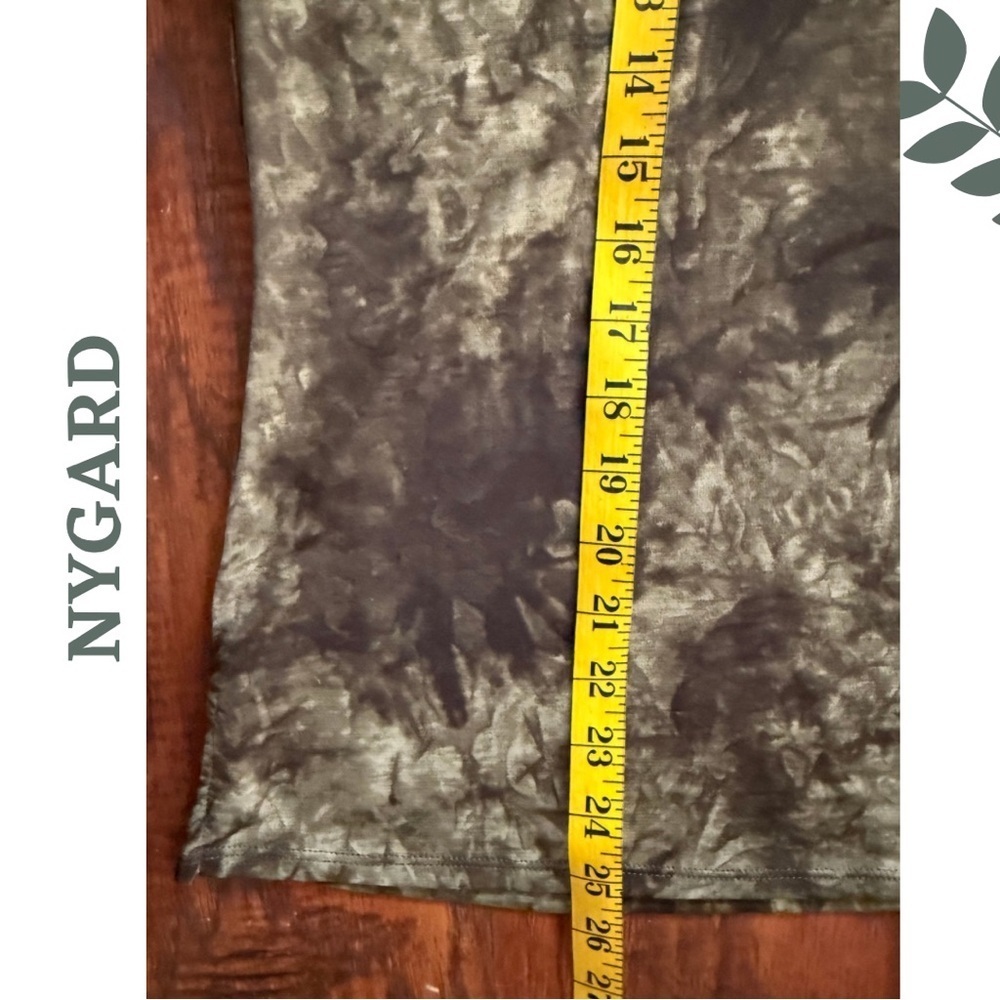 NYGARD Tie Dye V Neck Top XL Olive Green Stretch Tee - Picture 5 of 7